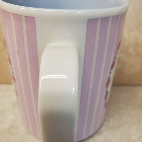 ☕ Precious Moments A Mother is Love Coffee Cup - Picture 2 of 9